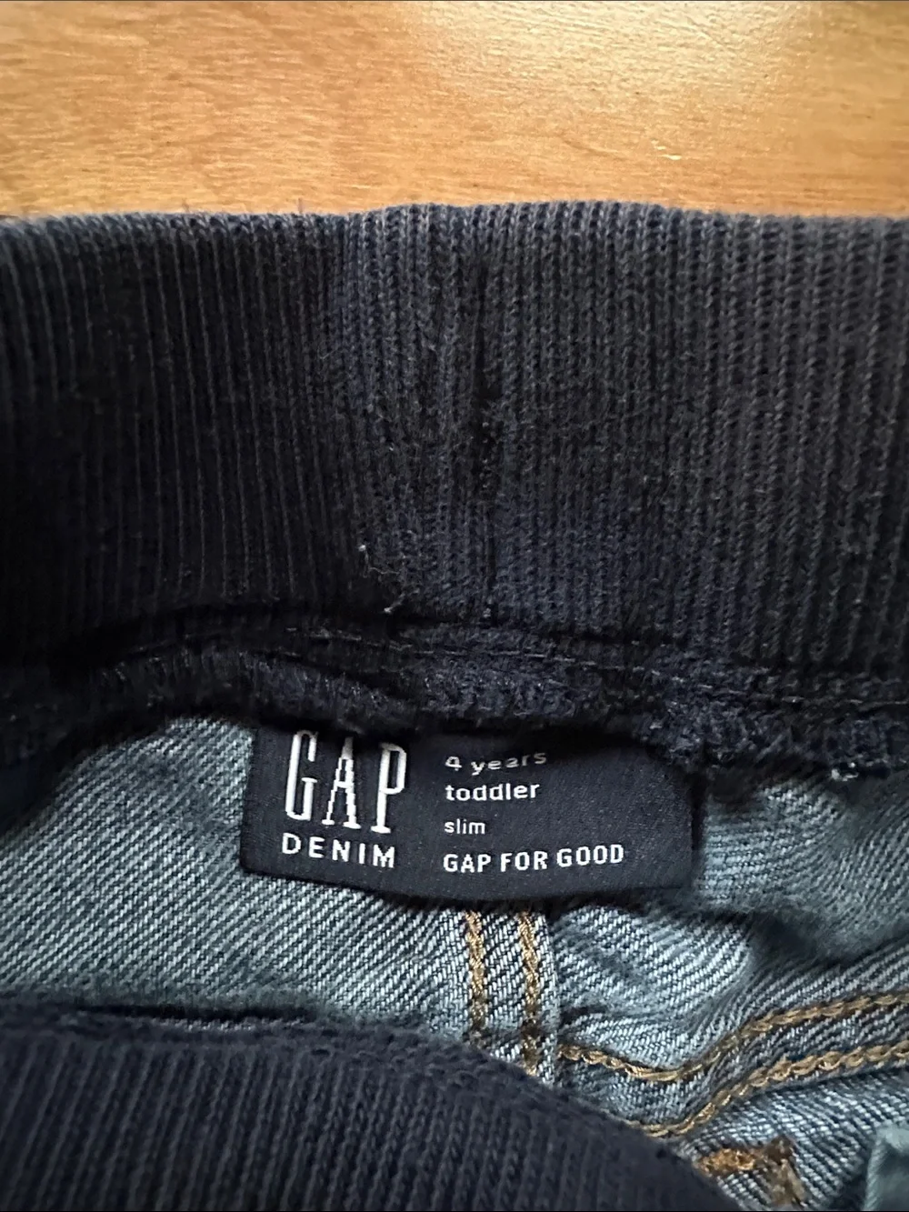 GAP Slim Straight Kids Jeans in Dark Blue with Elastic Waistband 4T